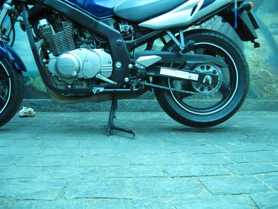 SUZUKI GS500E SUZUKI GS500E